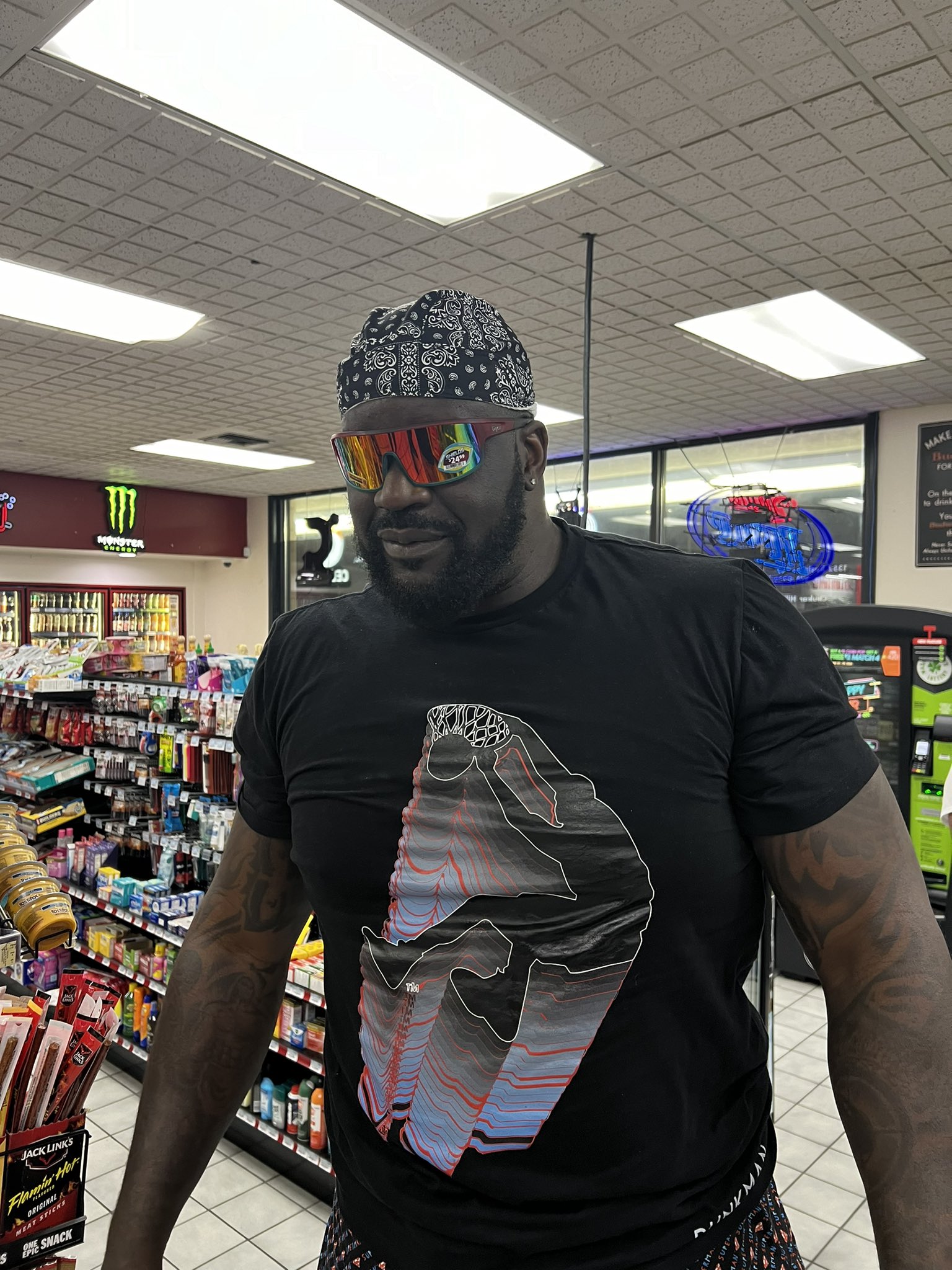 https://www.shaqfuradio.com/wp-content/uploads/2024/08/SHAQ-grabbing-gatorade.jpg